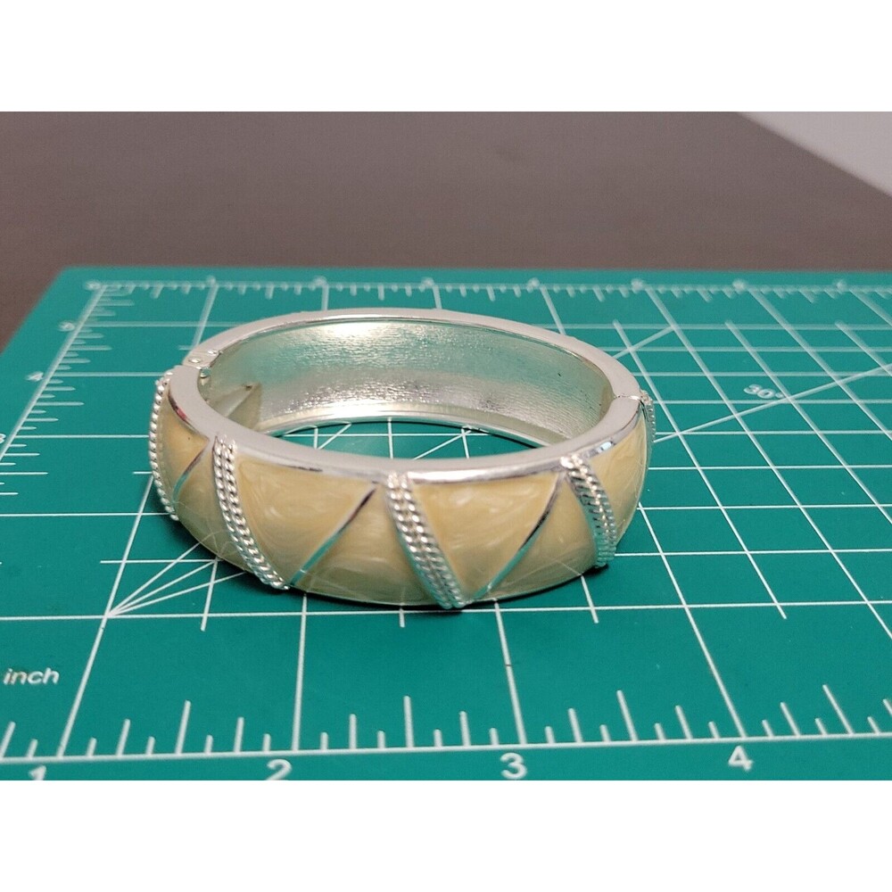 Vintage Tan Enamel Triangular Pattern Silver Tone… - image 7